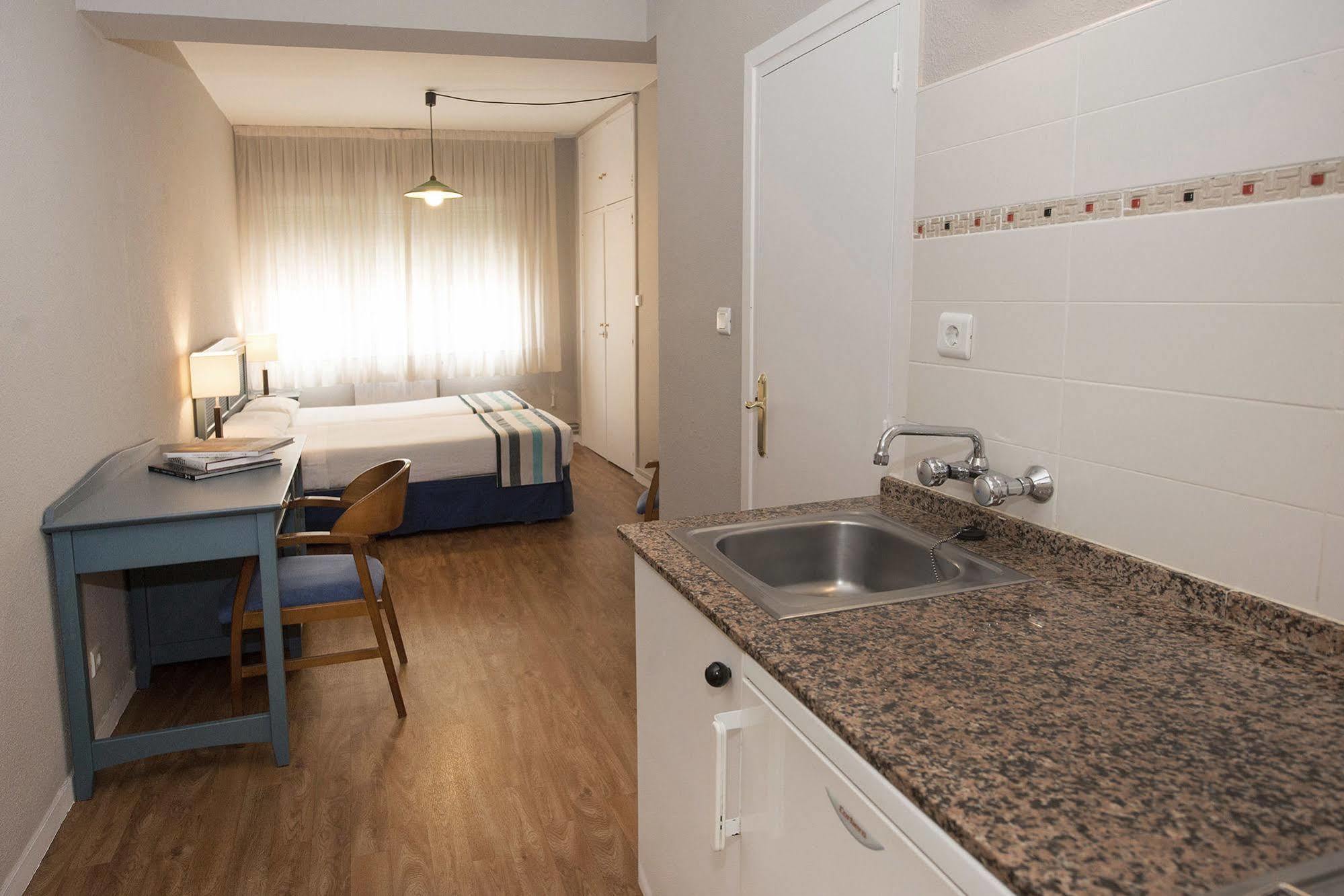 Estudios Aranzazu Сантандер Экстерьер фото