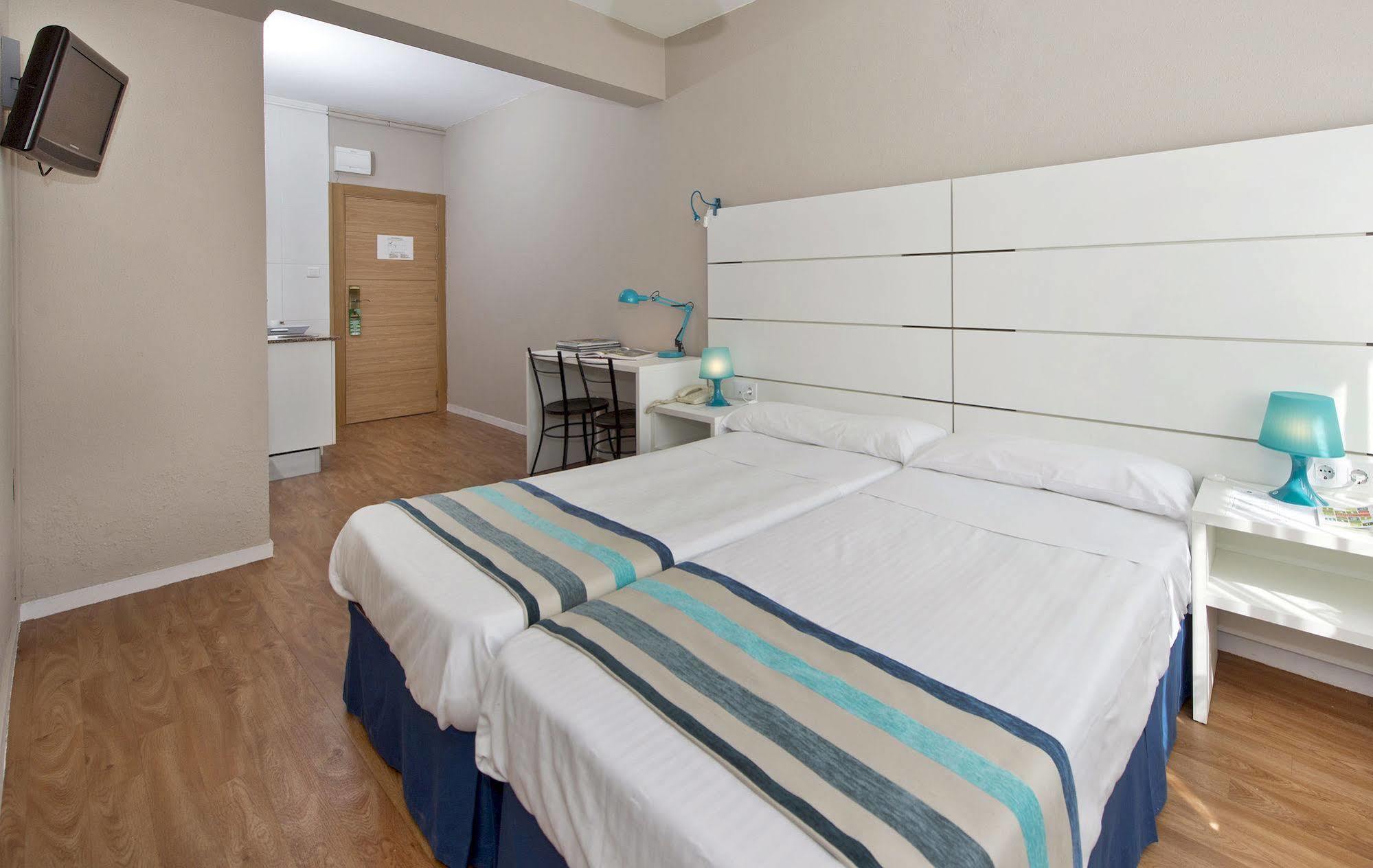 Estudios Aranzazu Сантандер Экстерьер фото